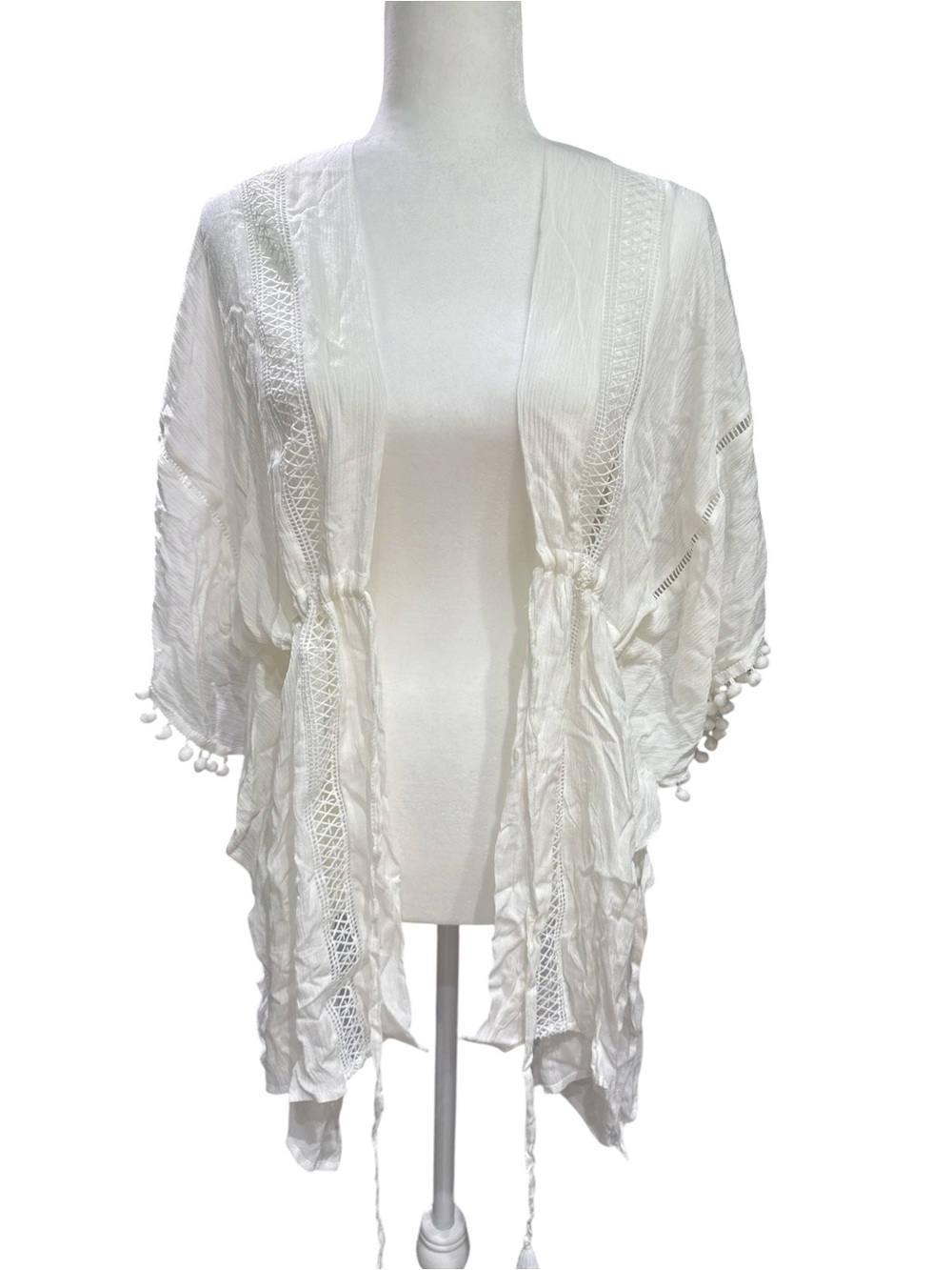 Vince Camuto White Open-Front Pom Pom Trim Kimono Wrap